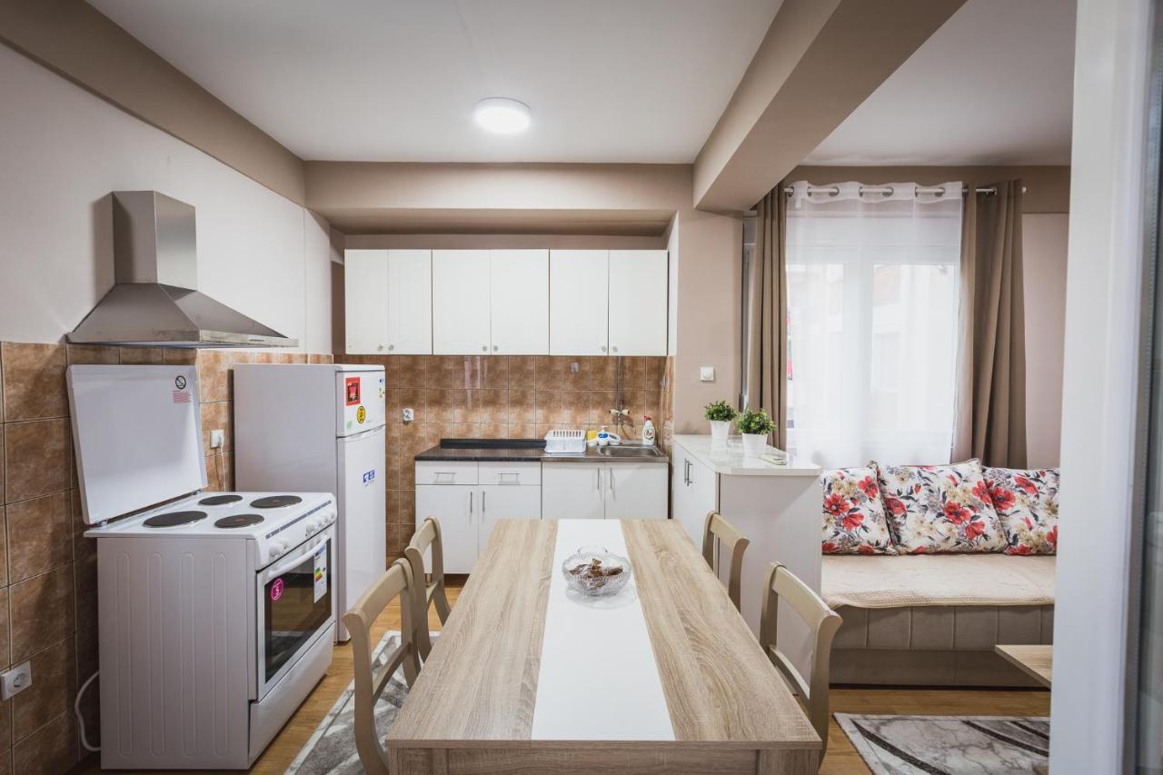 גבגלייה Axios Apartment מראה חיצוני תמונה