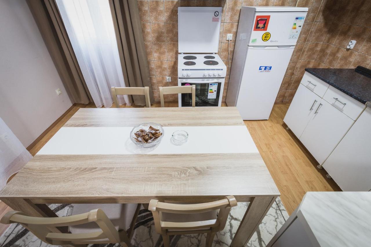 גבגלייה Axios Apartment מראה חיצוני תמונה